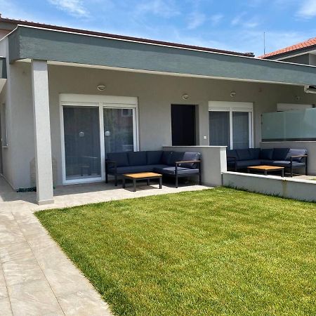 Lili Houses In Nikiti 350M From The Beach 外观 照片