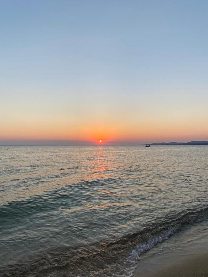 Lili Houses In Nikiti 350M From The Beach 外观 照片
